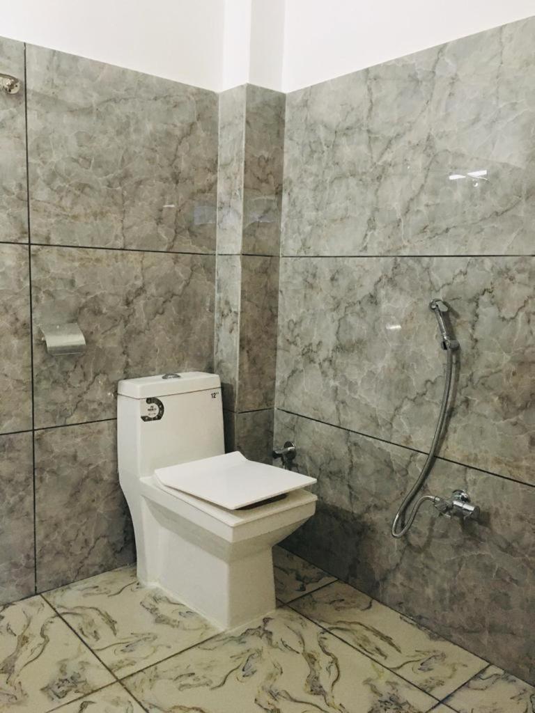 Hotel D Indian カールギル エクステリア 写真